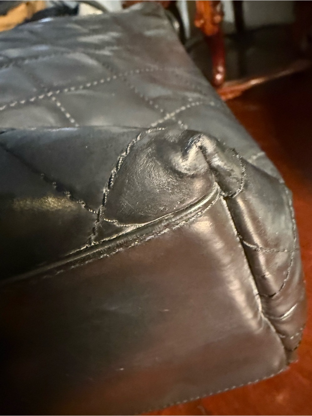 Authentic Vintage Chanel dome shoulder bag - Picture 10 of 14